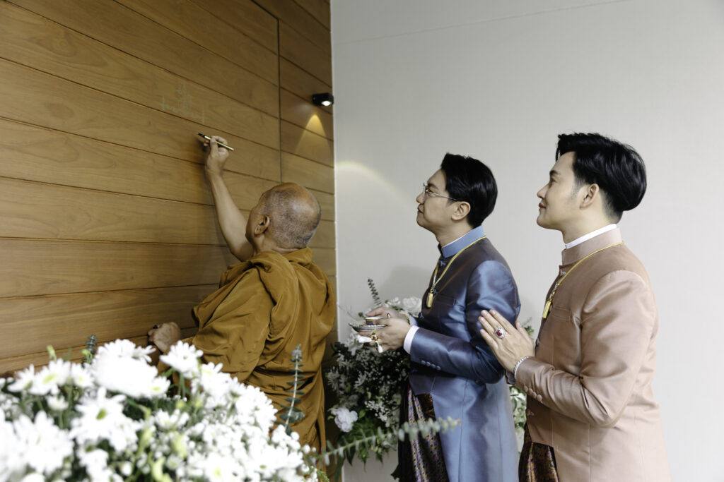 ทําบุญบ้าน นิมนต์พระกี่รูปดี